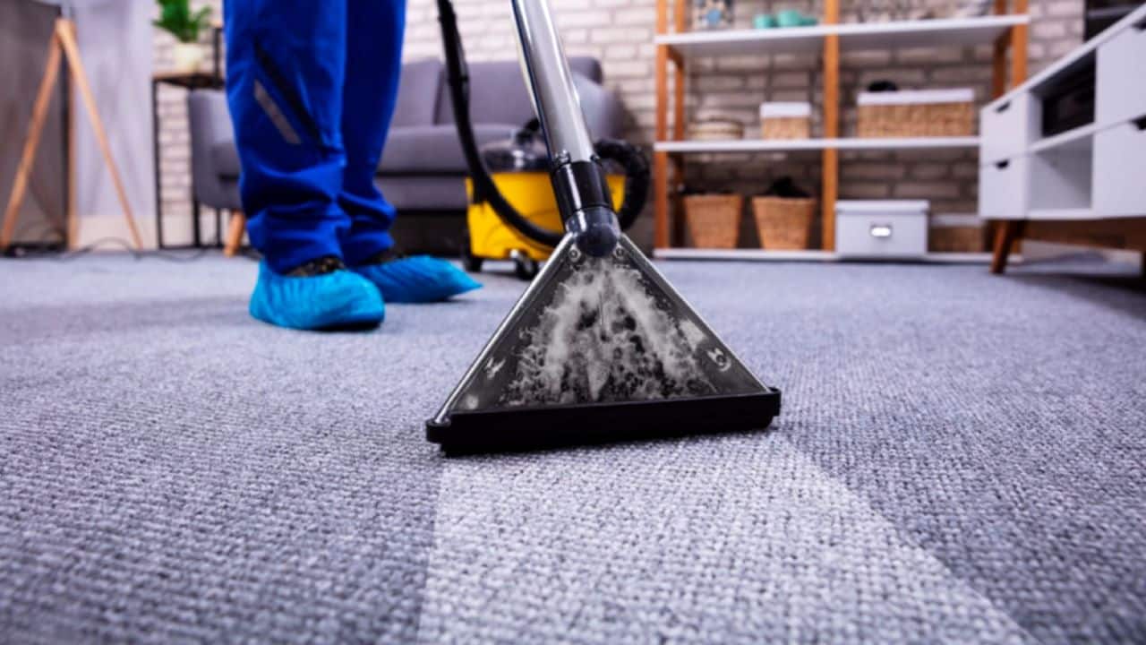 Carpet-Cleaning