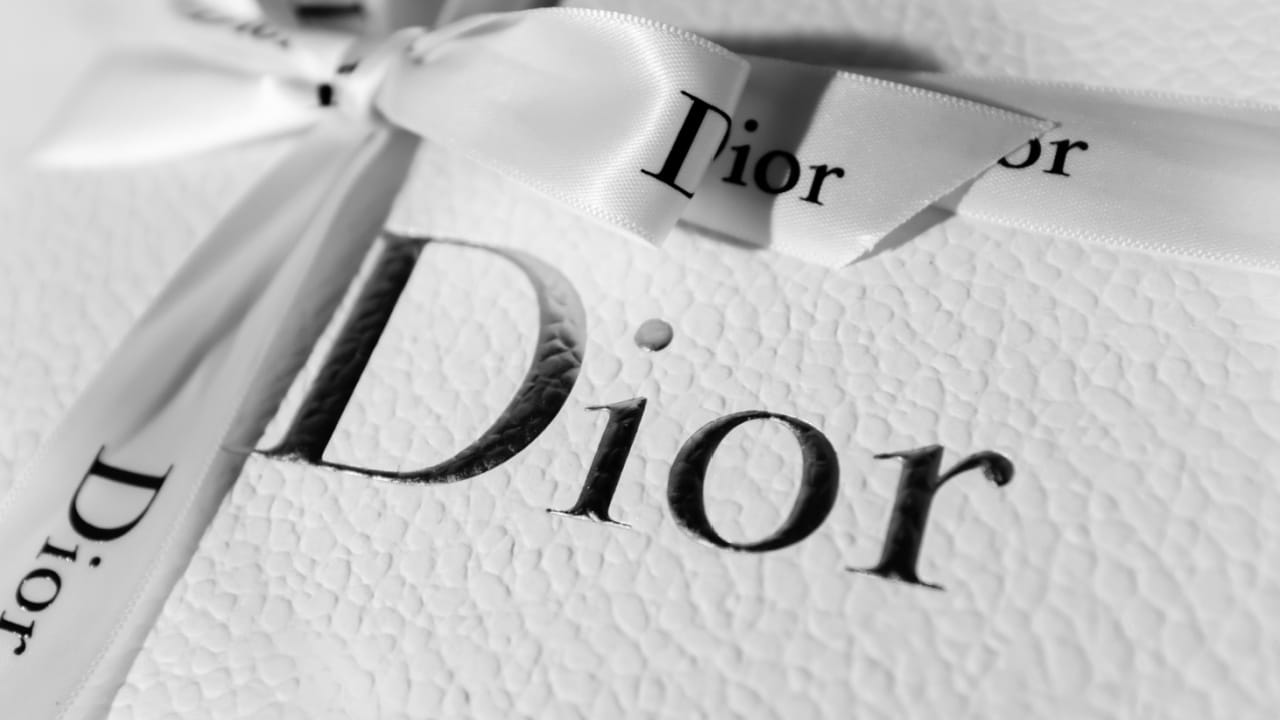 Dior box.