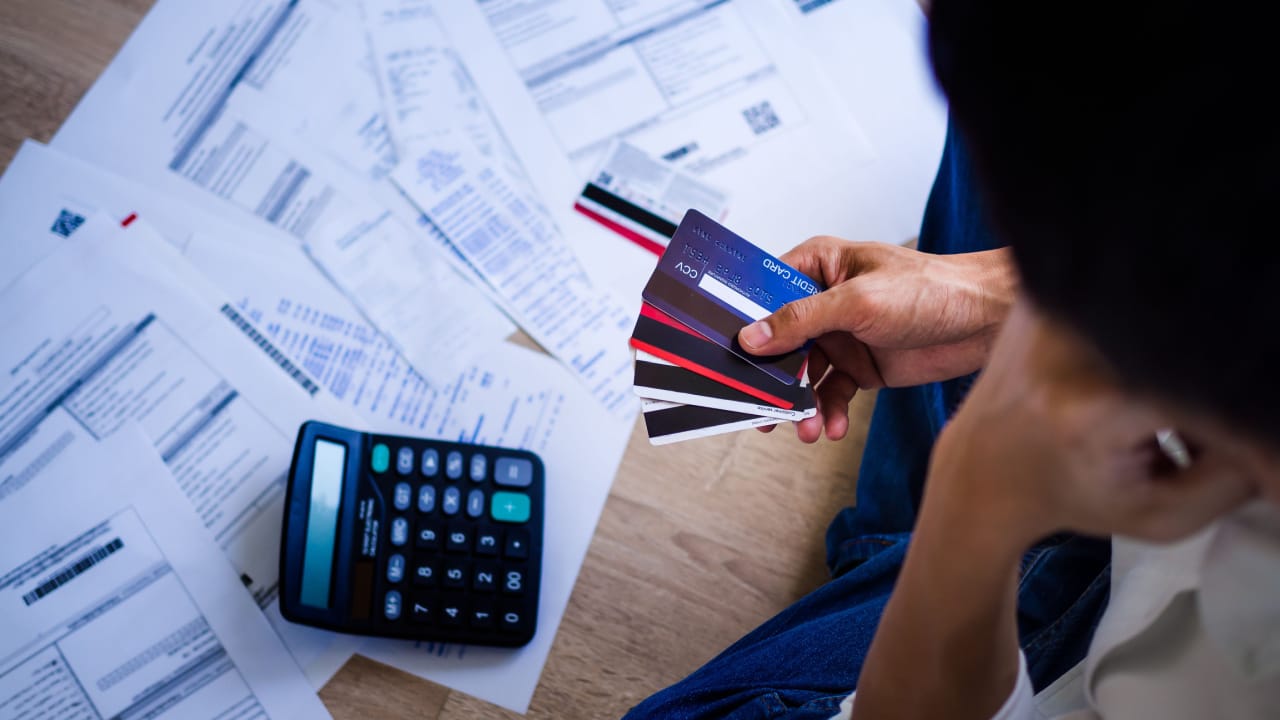 Woman managing her debt