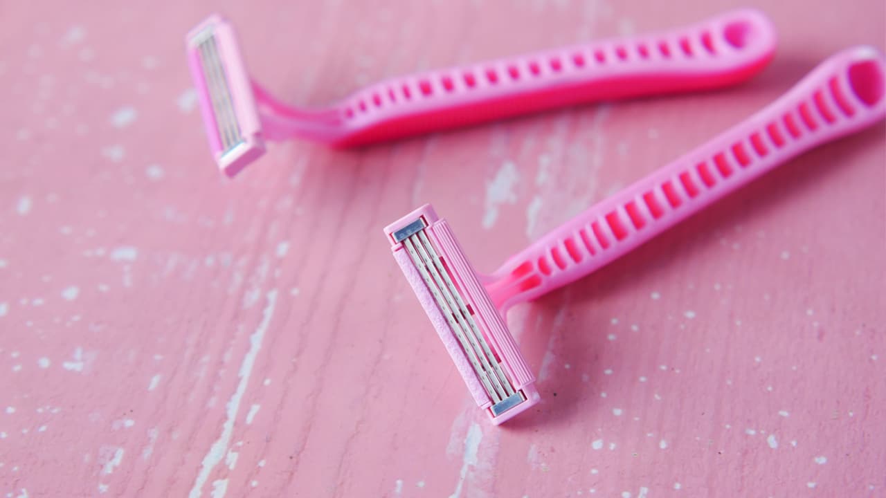 Pink disposable razors.