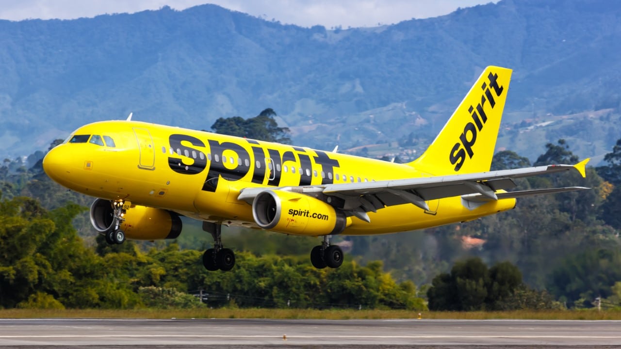 Spirit Airline plane taking off