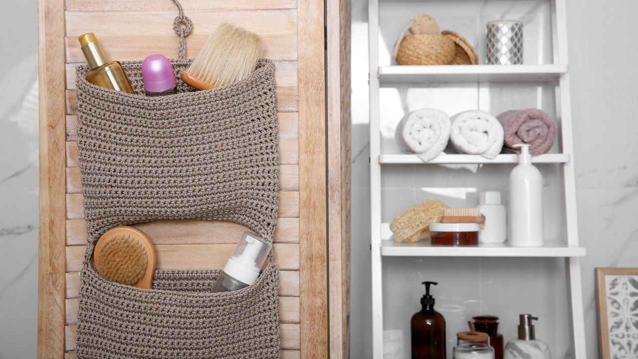 Baskets storage